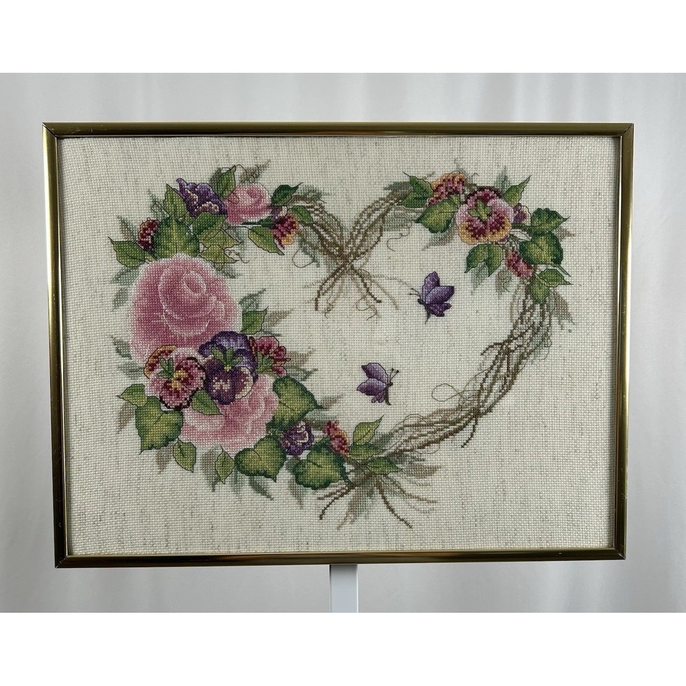 Framed Wall Picture - Bucilla‎ Grapevine Wreath Crochet 16.25" x 12.5" #43902